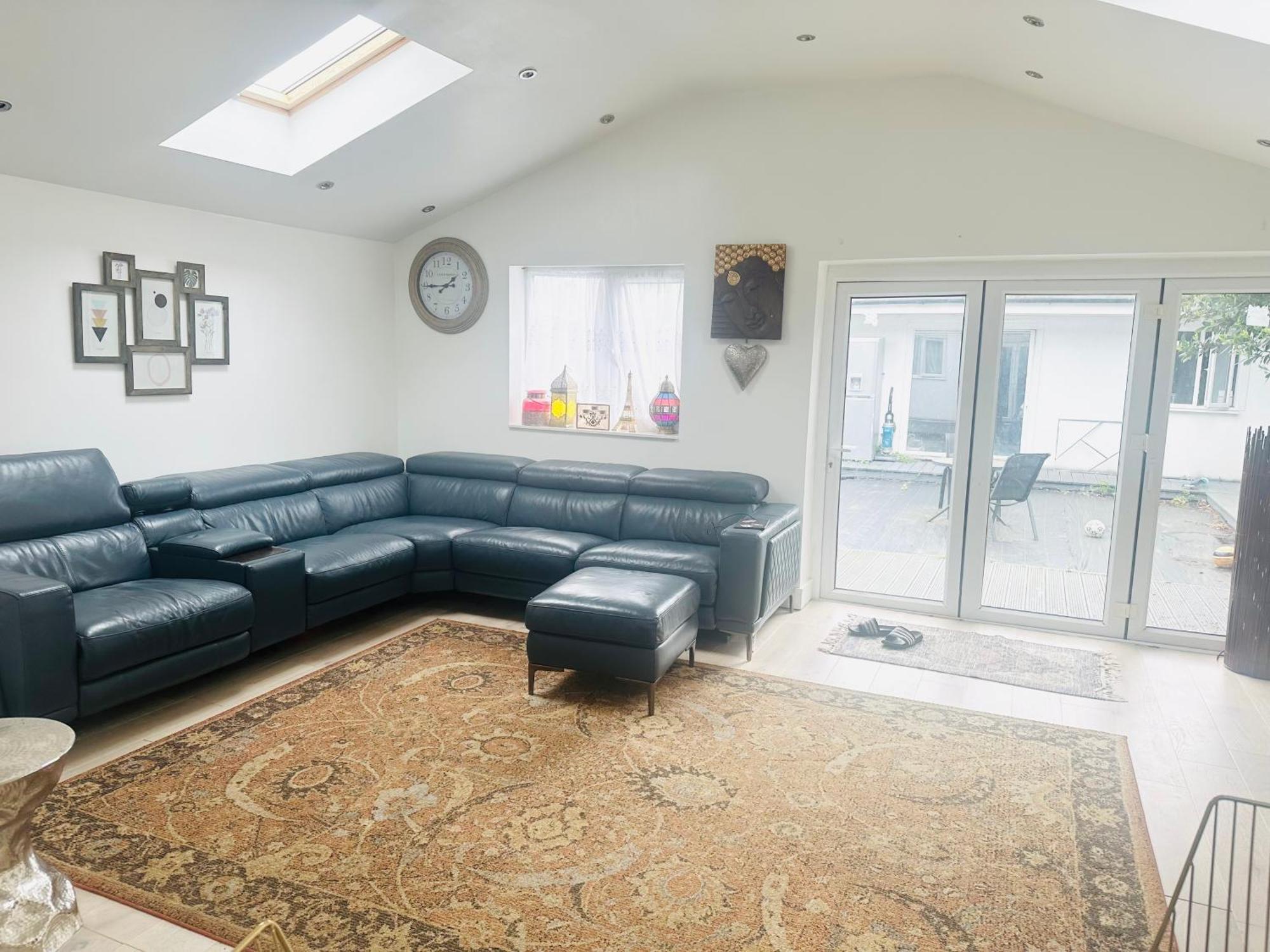 Beautiful Home In London With Easy Access To Central London Sutton  Dış mekan fotoğraf